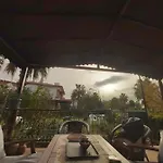 Havuzlu Bahçeli Müstakil Apartamento Side