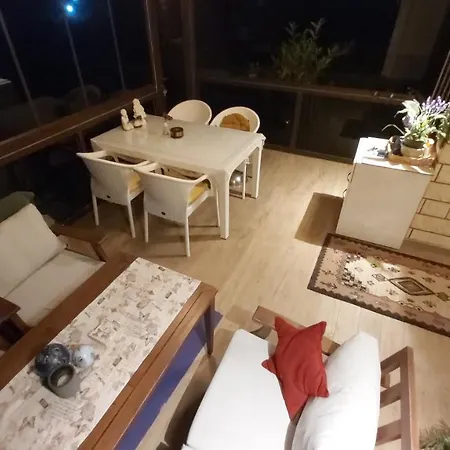 Apartment Havuzlu Bahceli Muestakil *