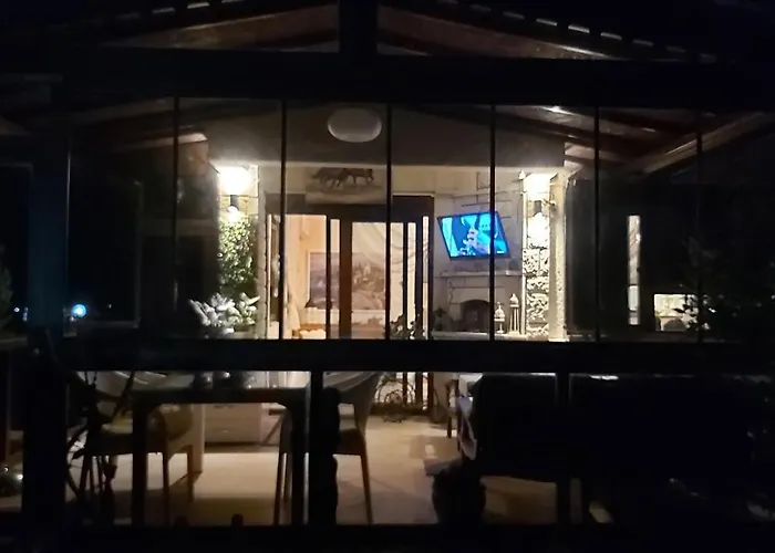 Havuzlu Bahceli Muestakil Апартаменты