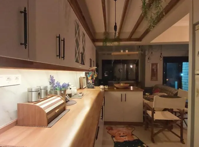 Апартаменты Havuzlu Bahceli Muestakil Сиде