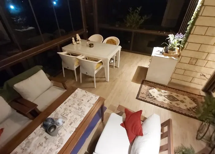 Апартаменты Havuzlu Bahceli Muestakil *